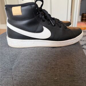 Nike Black and White Sneakers